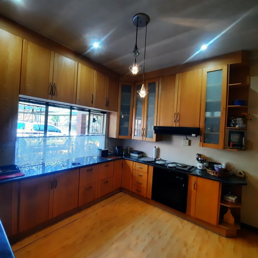 4 Bedroom Property for Sale in Park West Free State